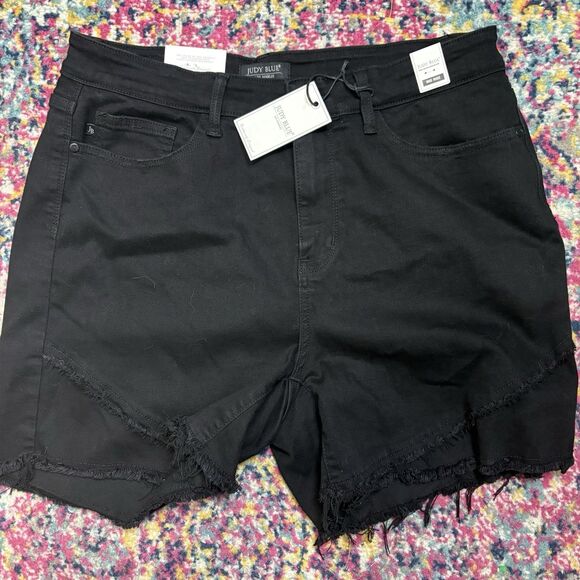 Judy Blue Tonya Frayed Hem Shorts 2XL Black Mid Rise Distressed Stretch Boho